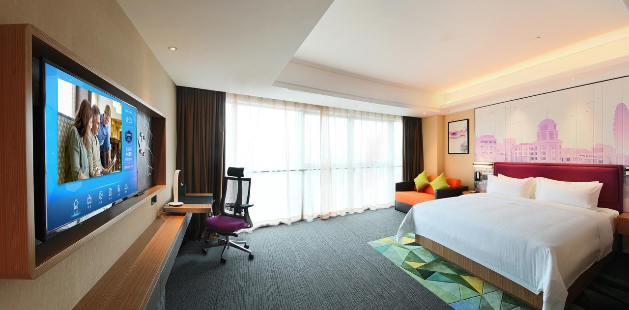 Hampton By Hilton Zhongshan Nanlang Exterior photo
