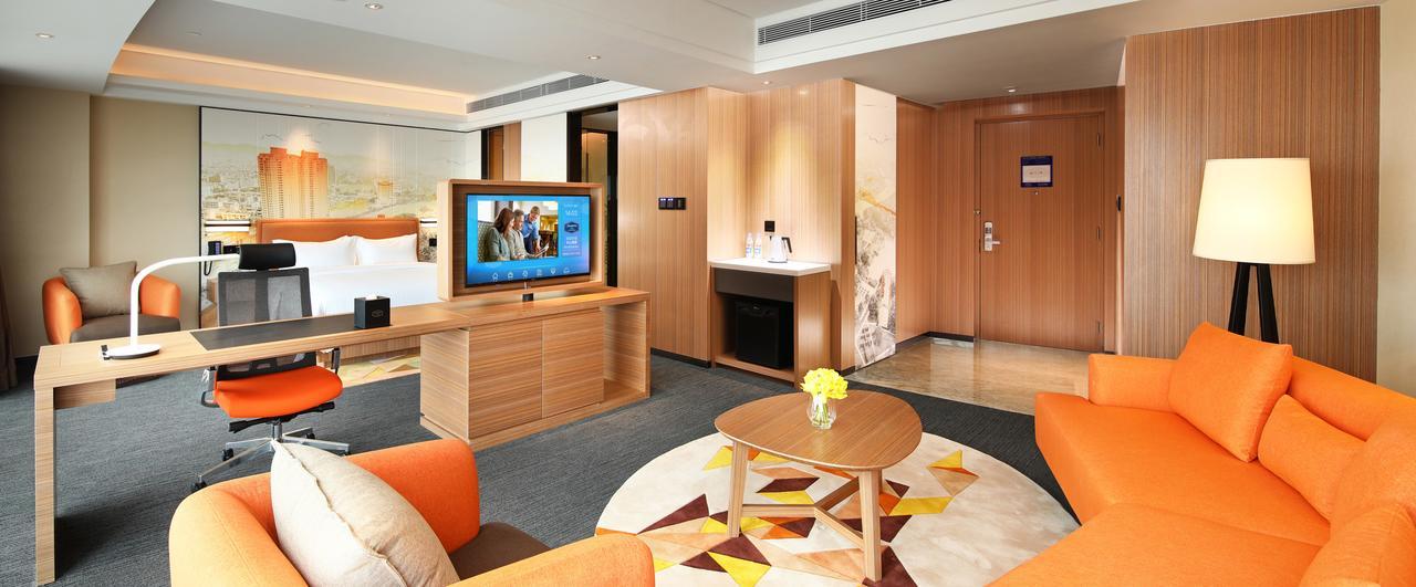 Hampton By Hilton Zhongshan Nanlang Exterior photo